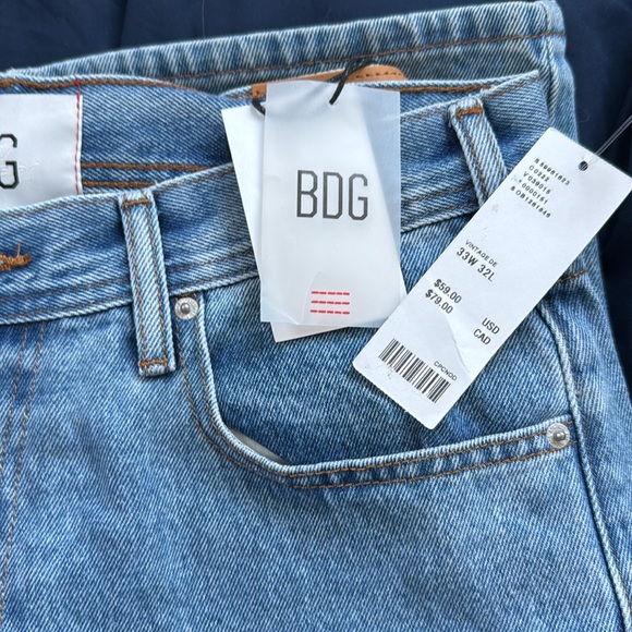 NWT BDG Mens Loose fit straight jean. Size 32W 32L - Picture 5 of 5